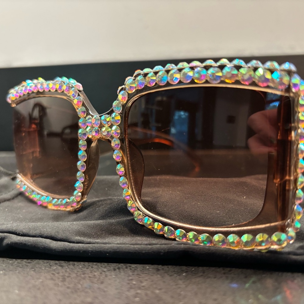 Crystal Embellished Sunglasses, fabric pouch included